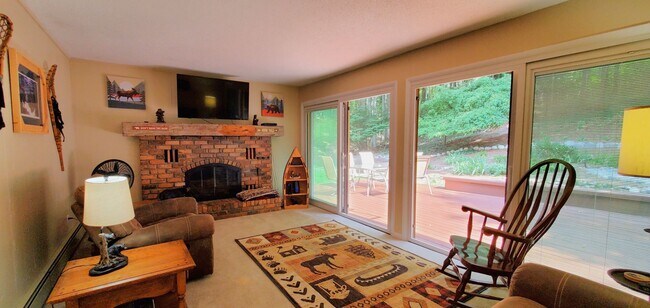 Building Photo - Furnished Rental 4 Bedrooms in Beulah