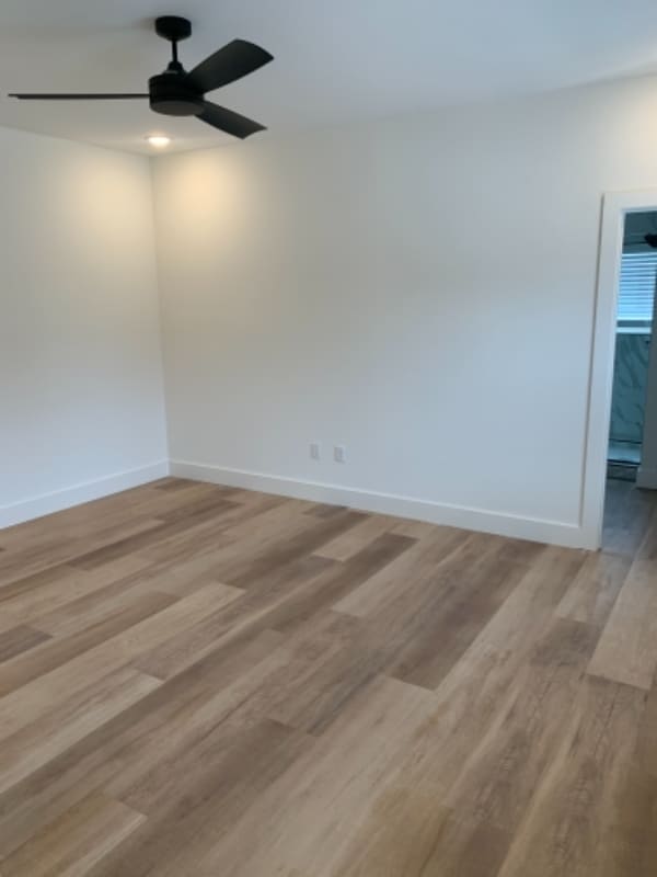 Building Photo - 1111 SW Parnell Dr