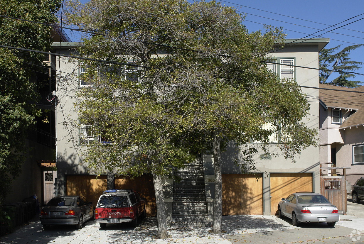 Building Photo - 365 Santa Clara Ave