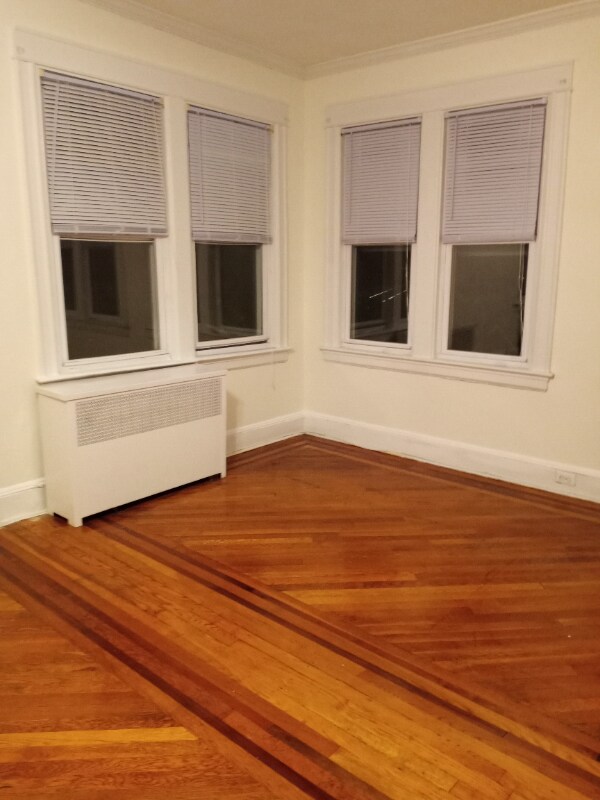 Building Photo - 116 Silver Lake Rd