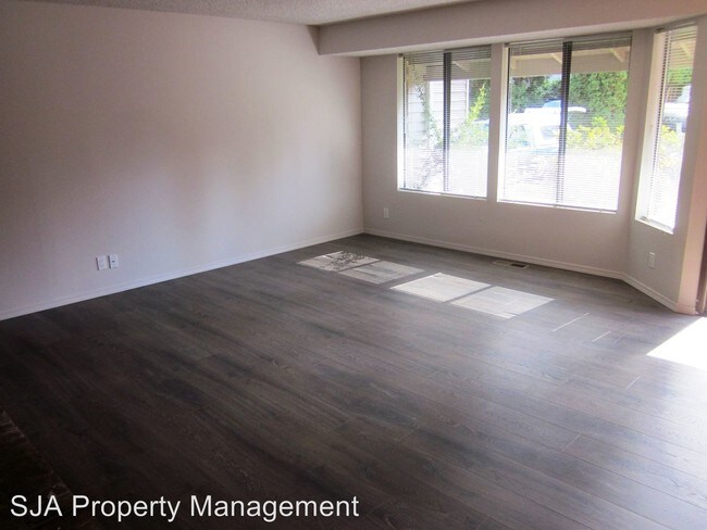 Foto del edificio - 2601 169th St SE