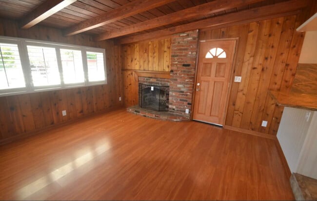 Building Photo - 14230 Enadia Way