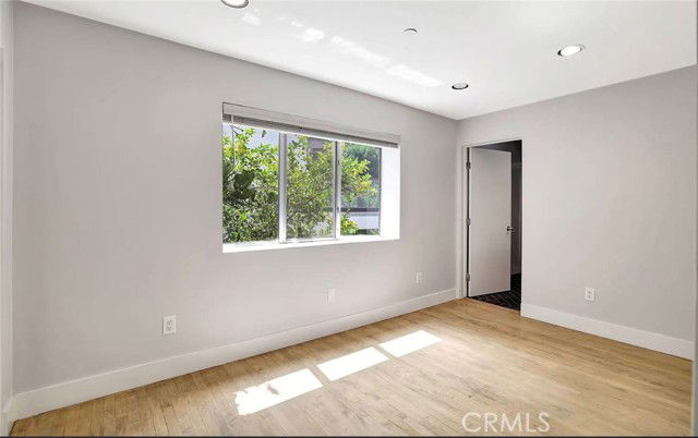 Foto del edificio - 6396 Weidlake Dr