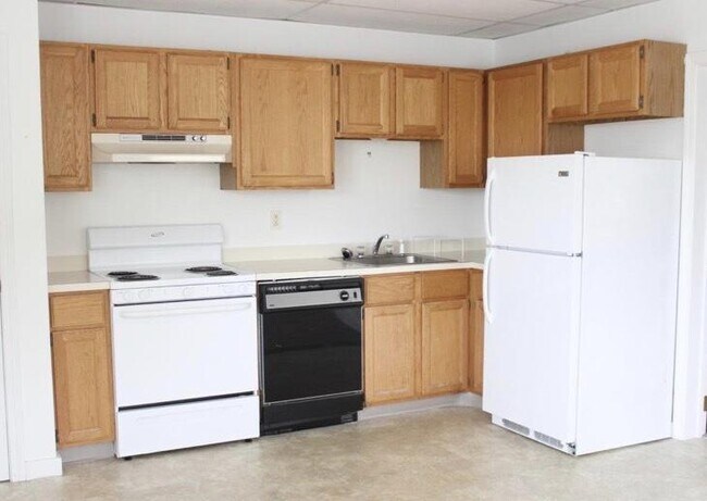 Foto del edificio - 1374 Bucksport Rd