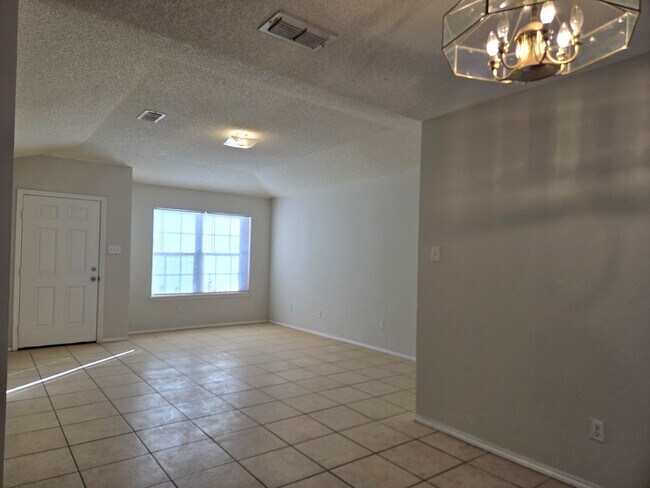 Foto del edificio - 6318 31st St