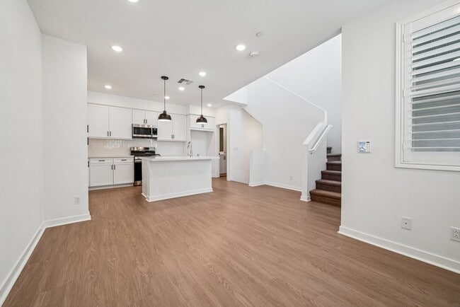 Foto del edificio - 11048 Luminate Dr