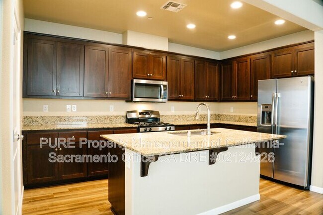 Building Photo - 5506 Amnest Way