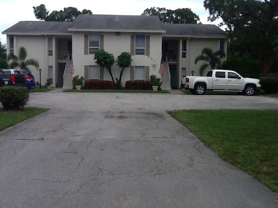 Primary Photo - Sunset Apartments