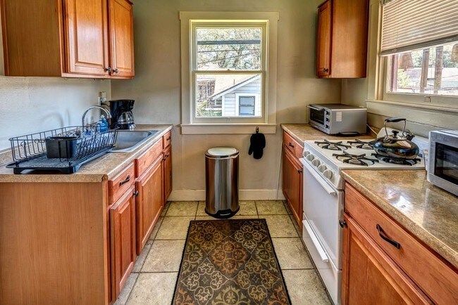 Foto del edificio - 1518 Harvard St