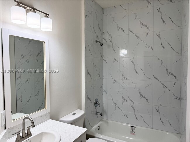 Building Photo - 5044 SW 139th Ave