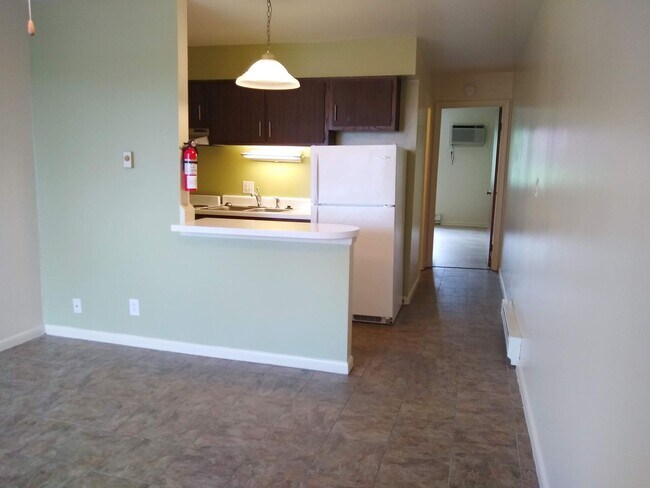 Foto del edificio - FAIRVIEW - AVAILABLE JULY 2024