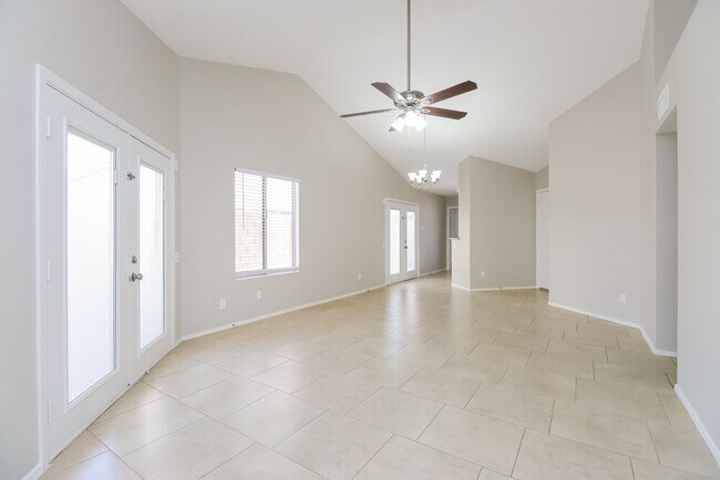 Building Photo - 5066 W Mercury Way