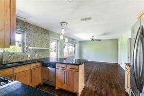 Foto del edificio - 11311 Gatewood Pl