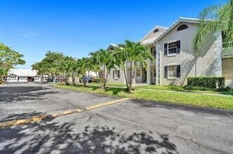 Building Photo - 2871 N Oakland Forest Dr