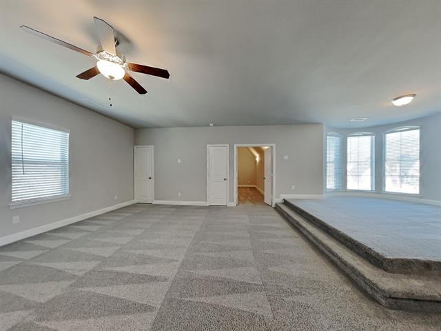 Building Photo - 605 Emerson Dr