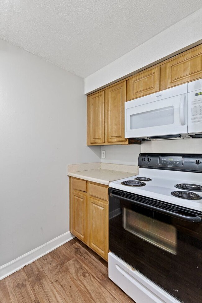 Foto del edificio - 3534 E Fall Creek Pkwy N Dr