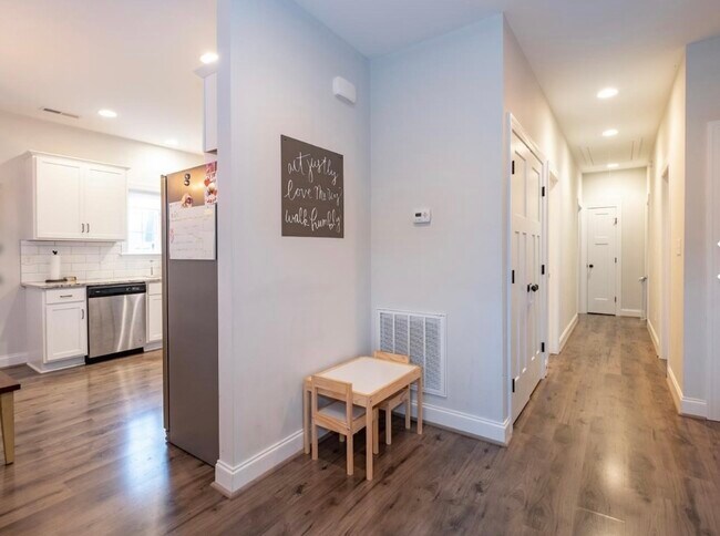 Foto del edificio - 101 Ridgeline Ln