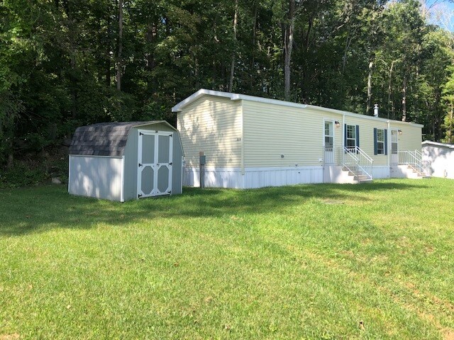 Building Photo - 21 Victory Ln