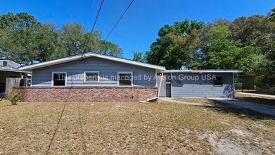 Building Photo - 7957 Jaguar Dr