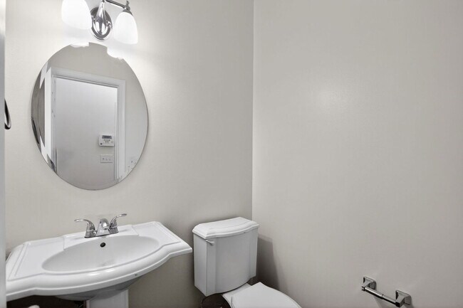 Foto del edificio - 3734 Hastings Ct