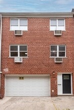 Building Photo - 3524 Cambridge Ave