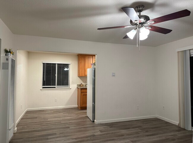 Building Photo - 2389 Galway Ct