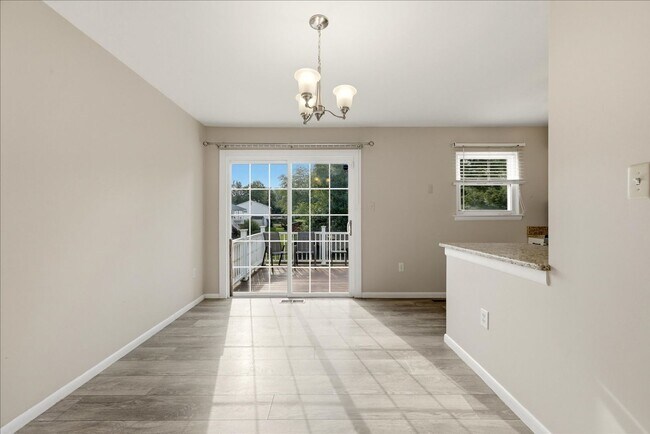 Building Photo - 5481 Saddler Ln