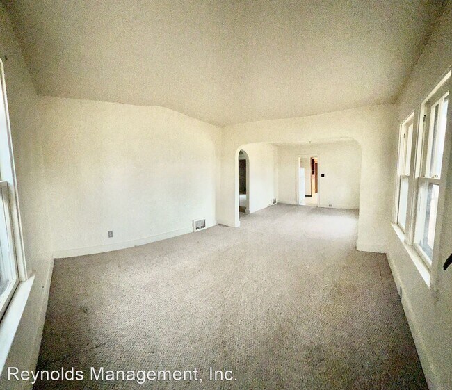Building Photo - 2 br, 1 bath House - 106 Fourth St. (VCL)