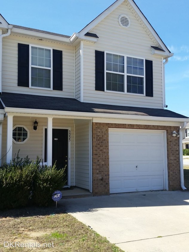 5335 Creekview Ln, Morrow, GA 30260 House Rental in Morrow, GA