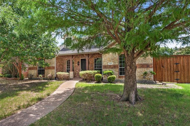 Building Photo - 2101 Brazos Dr