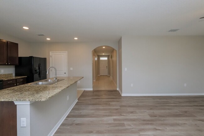 Foto del edificio - 14133 Arbor Pines Dr