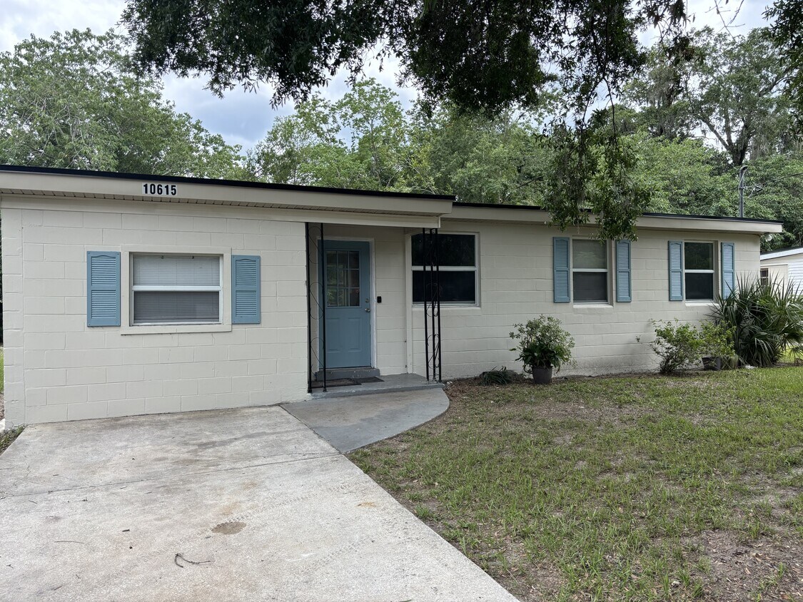 Foto principal - 10615 Biscayne Blvd
