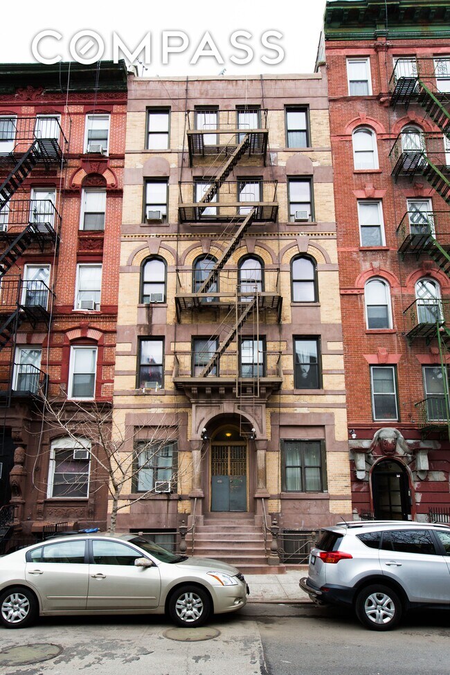 117 Henry St Unit 11, New York, NY 10002 Room for Rent in New York, NY