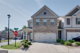 Building Photo - 2263 Spicy Pine Dr