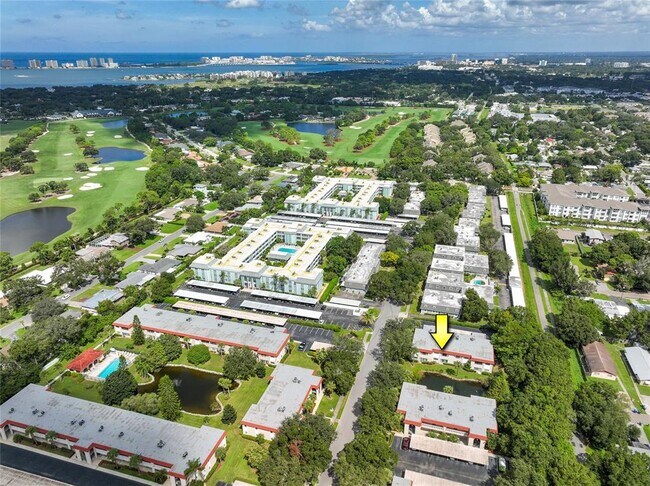 Foto del edificio - 1753 Belleair Forest Dr