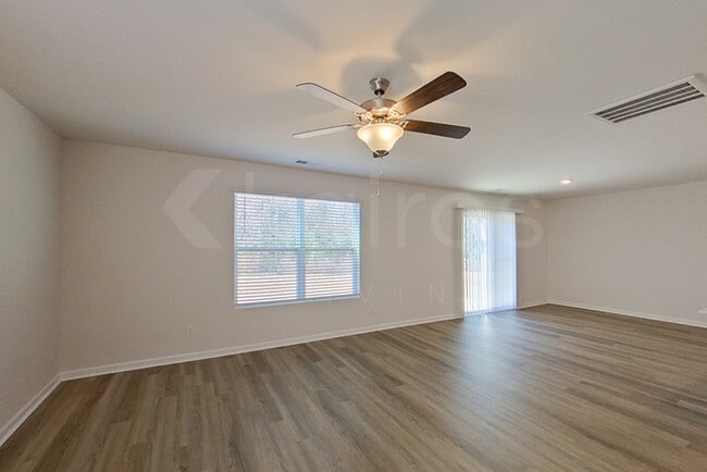 Building Photo - 120 Overstreet Way