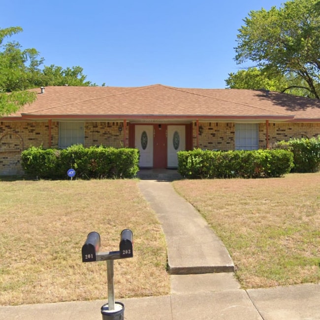 Photo - 201 David Apartment