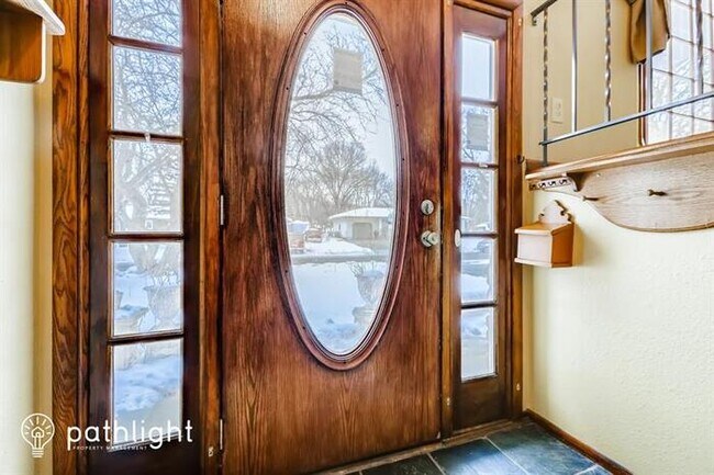 Foto del edificio - 16548 Franchise Avenue West, Rosemount, MN...