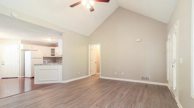 Building Photo - 50 Country Meadow Way NW