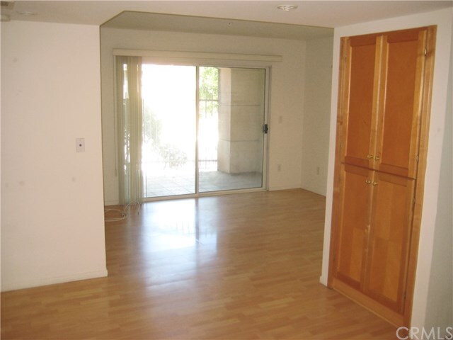 Foto del edificio - 111 Marguerita Ave