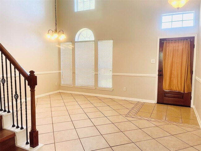 Foto del edificio - 7515 Bering Landing Dr