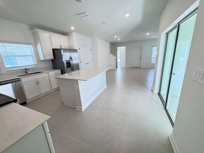 Foto del edificio - 6087 WELLBEING Way