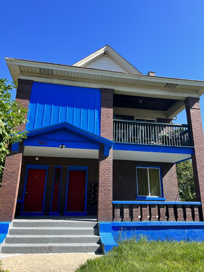 Building Photo - 860 Blair Ave