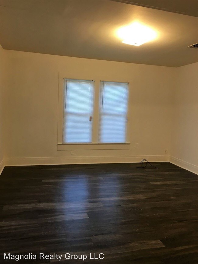 Building Photo - 3 br, 2 bath House - 403 S 1st St