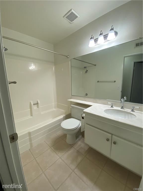 Building Photo - 3 br, 3 bath Townhome - 1414 Dalmatia Dr