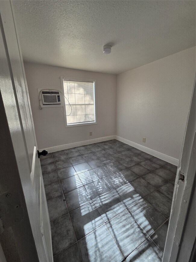 Foto del edificio - 302-371 71st St