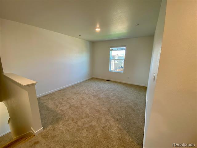 Foto del edificio - 9935 Ceylon Ct