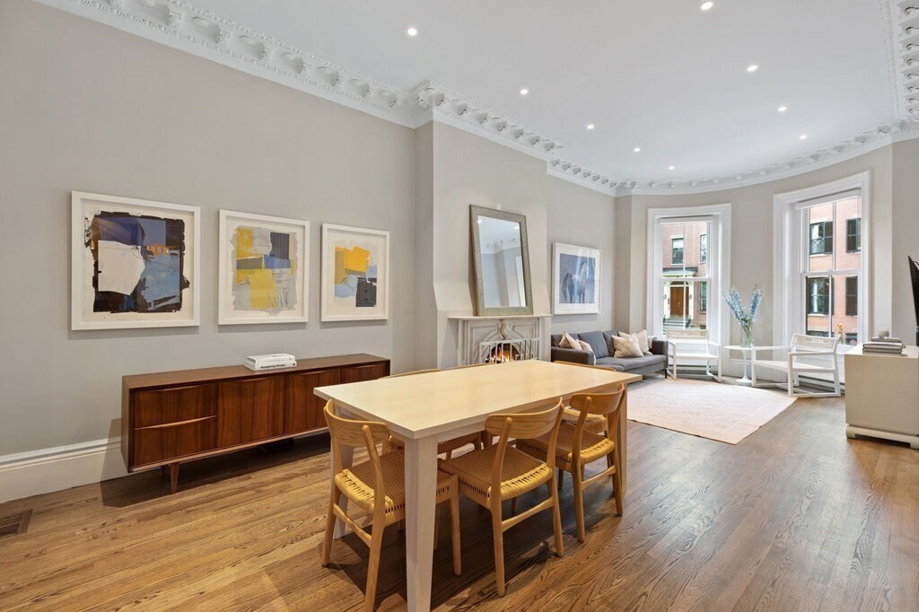 Primary Photo - 37 Rutland Square