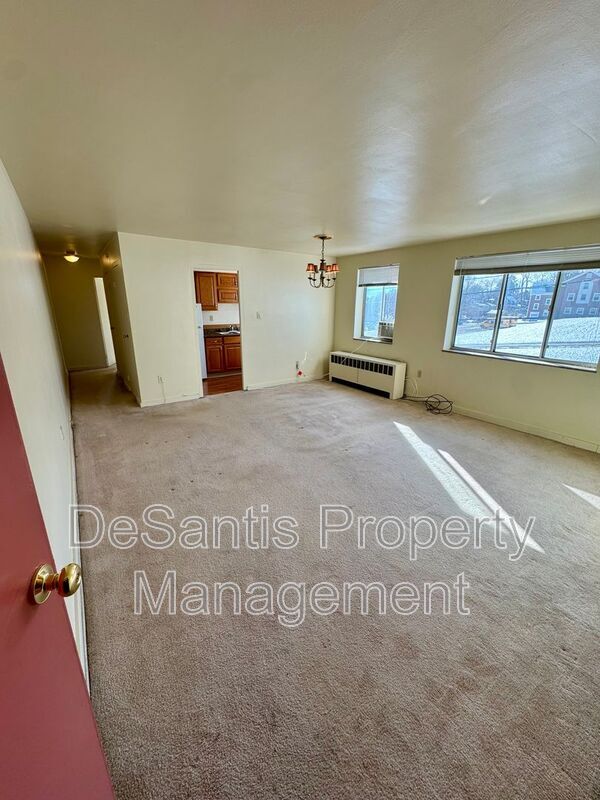 Foto del edificio - 816 Perry Hwy