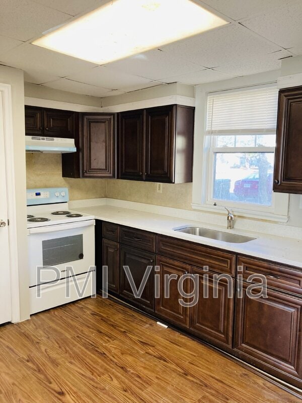 Photo - 4802 Norvella Ave